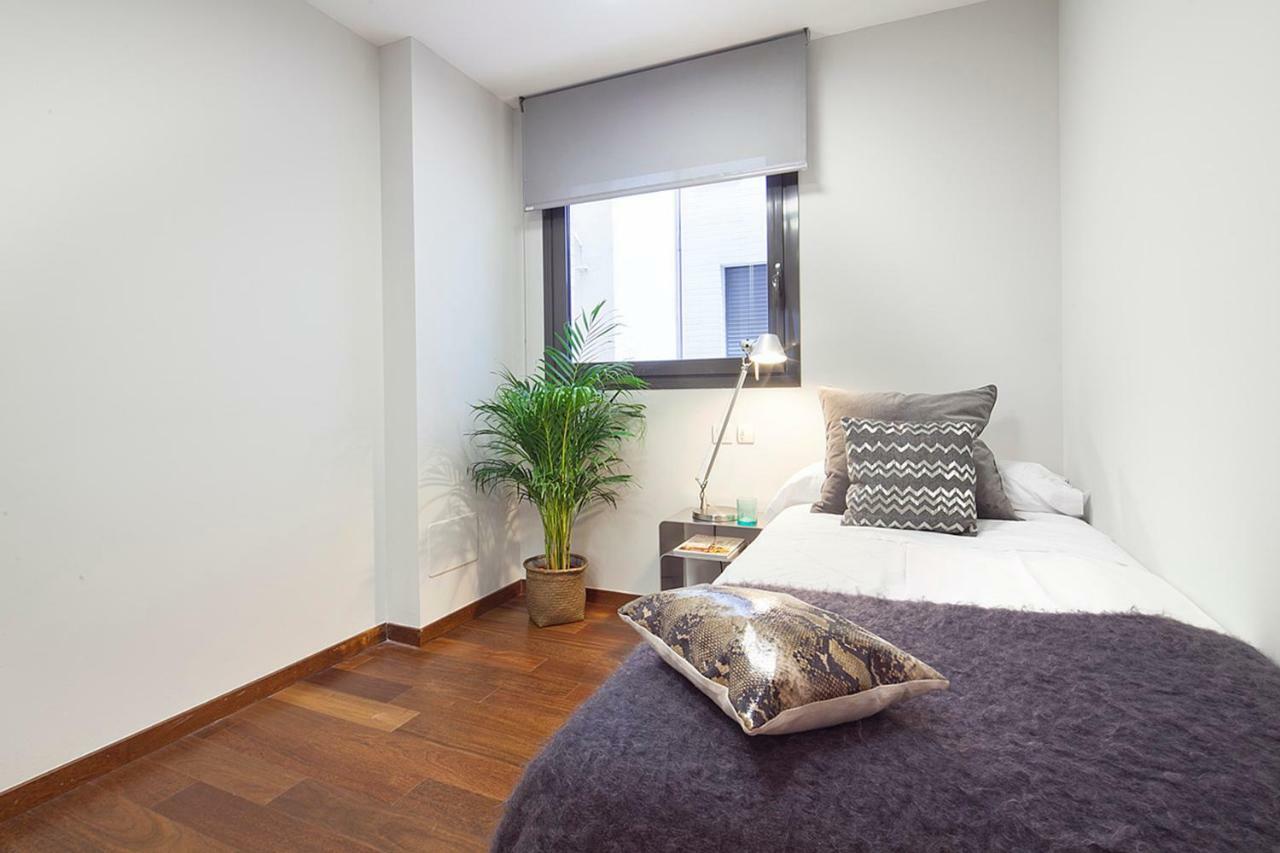 My Space Barcelona Pool Garden Apartments Luaran gambar
